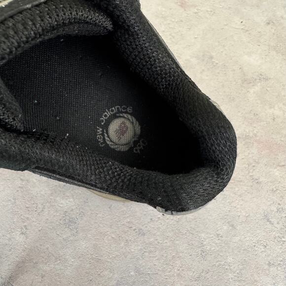 New Balance 990V4 Womens Size 8.5 Black Sneakers Running Shoes READ - Picture 14 of 15